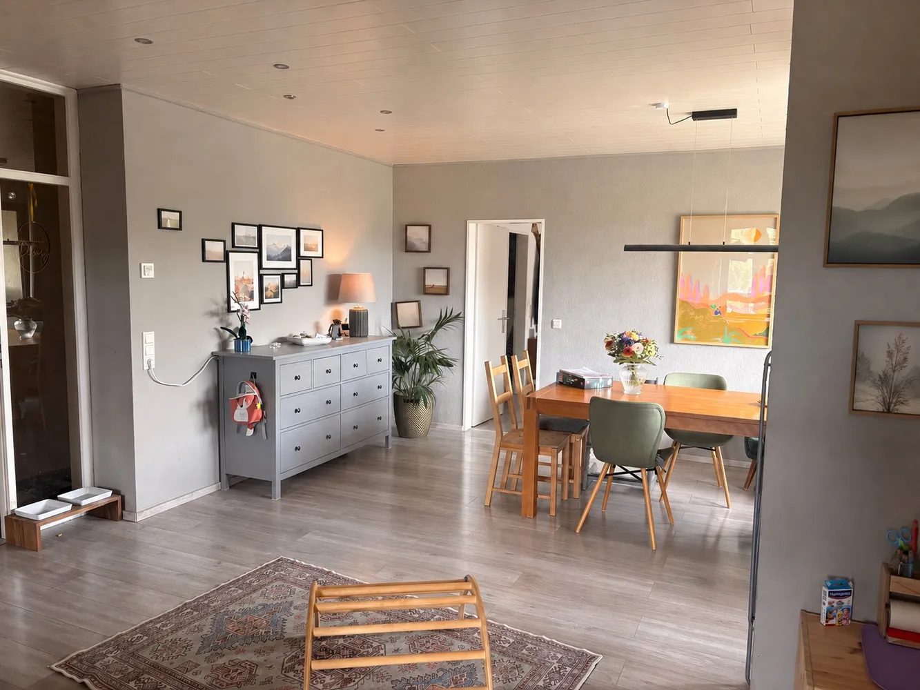 4 Zimmer Wohnung mit 110 m² in Düsseldorf – Bild 2