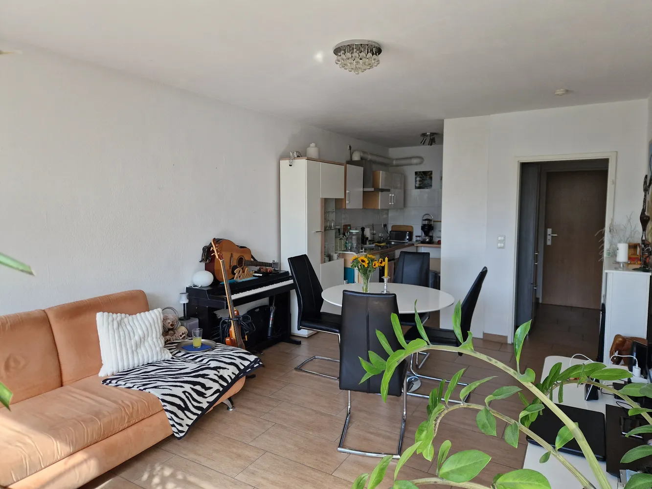 2 Zimmer Wohnung mit 50 m² in Bonn – Bild 2