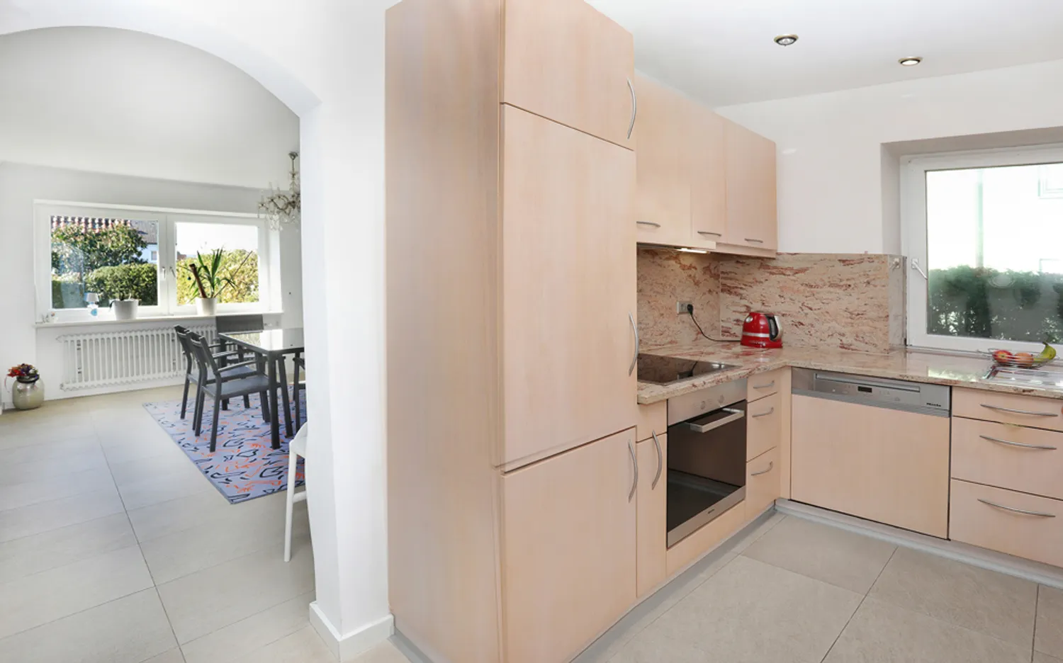 6 Zimmer Haus mit 240 m² in Landshut – Bild 12
