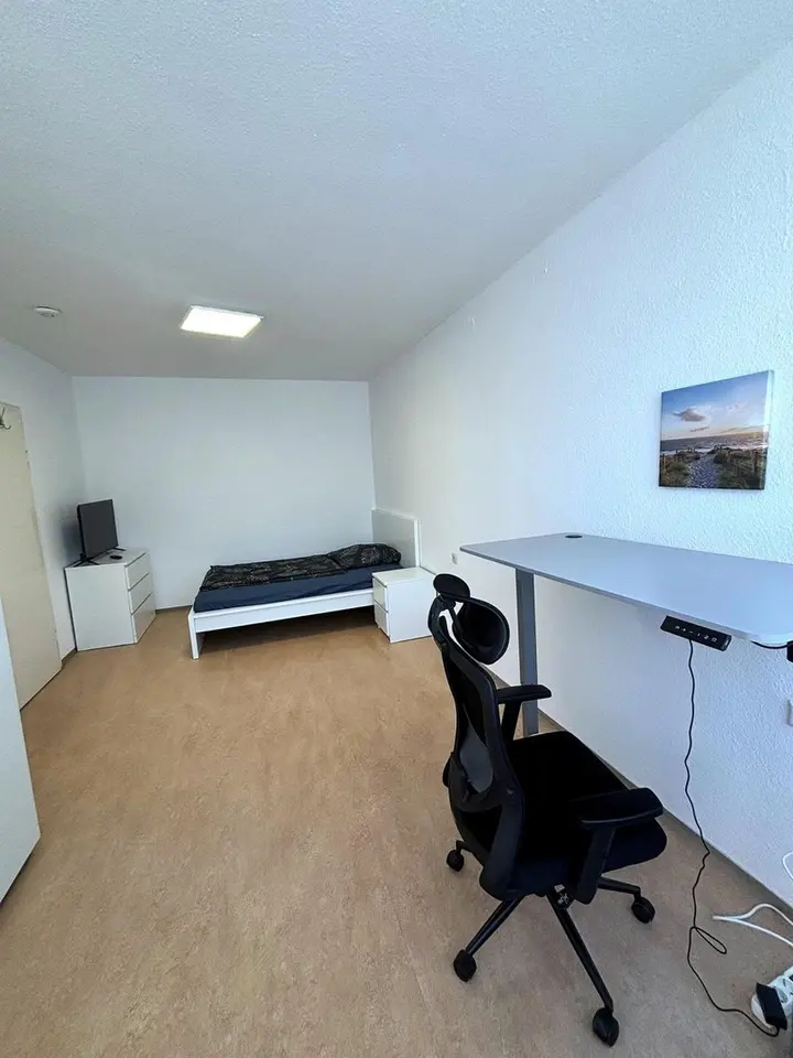 Shared room with 19 m² in Stuttgart – Photo 2