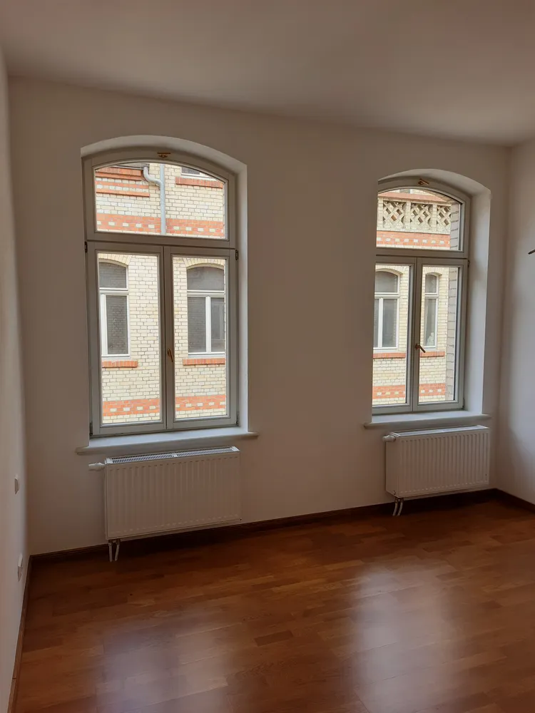 6 Zimmer Wohnung mit 193 m² in Halle (Saale) – Bild 12