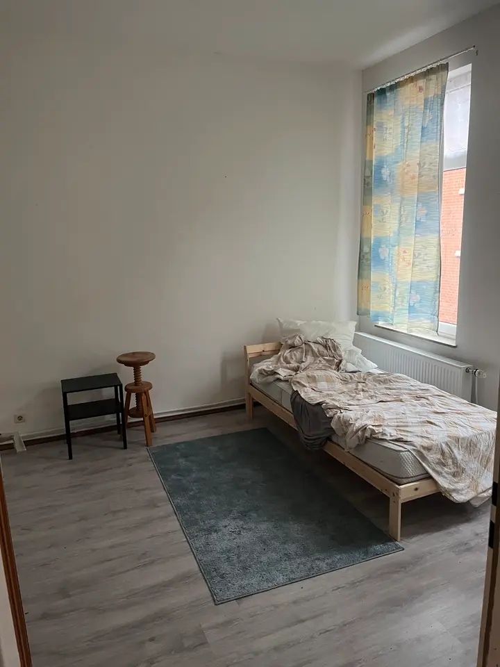 3 Zimmer Wohnung mit 80 m² in Bremerhaven – Bild 1