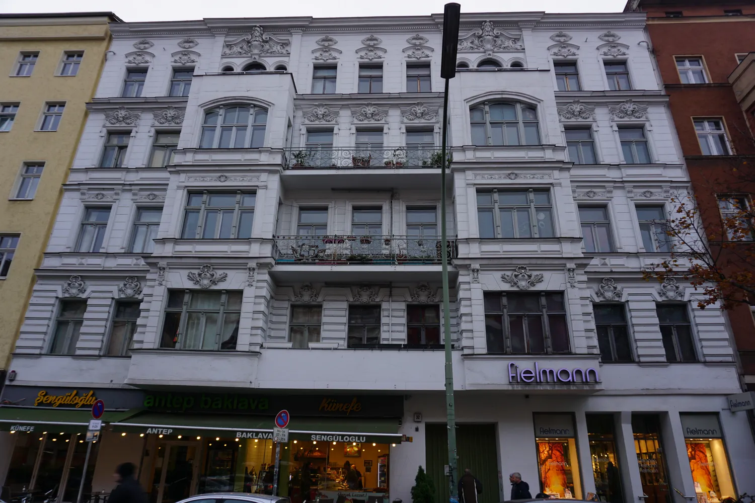 2 Zimmer Wohnung mit 106 m² in Berlin – Bild 5