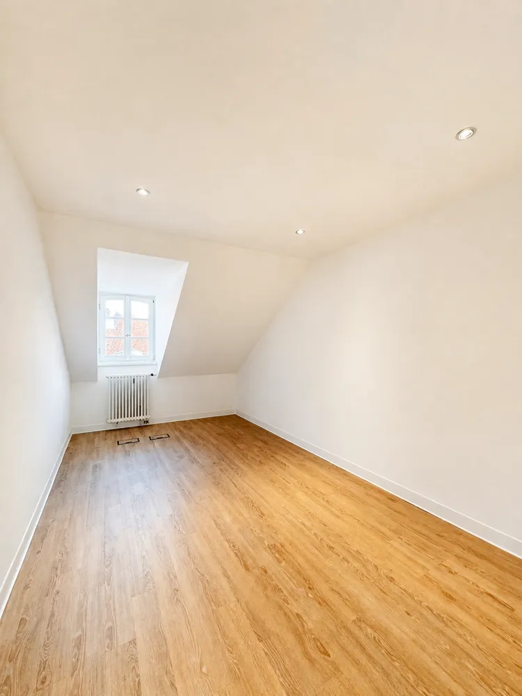 6 Zimmer Wohnung mit 125 m² in Dresden – Bild 6