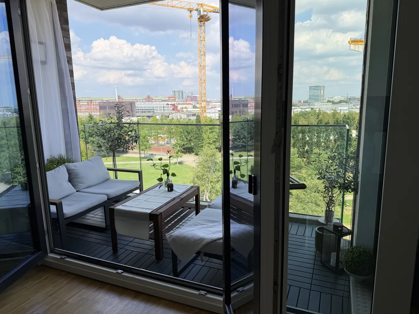 2 Zimmer Wohnung mit 65 m² in Hamburg – Bild 2