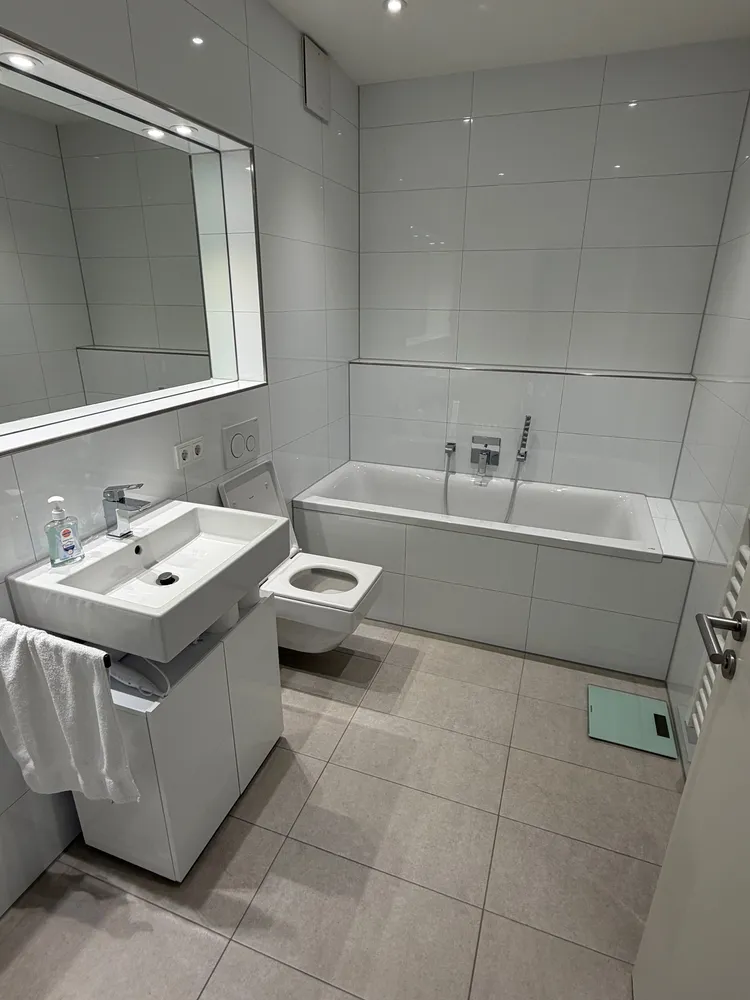 3 Zimmer Wohnung mit 93 m² in Düsseldorf – Bild 6