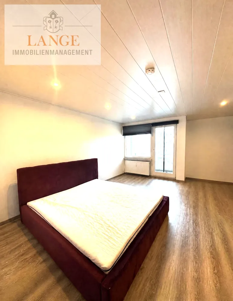 1 room apartment with 38 m² in Hanover – Photo 2