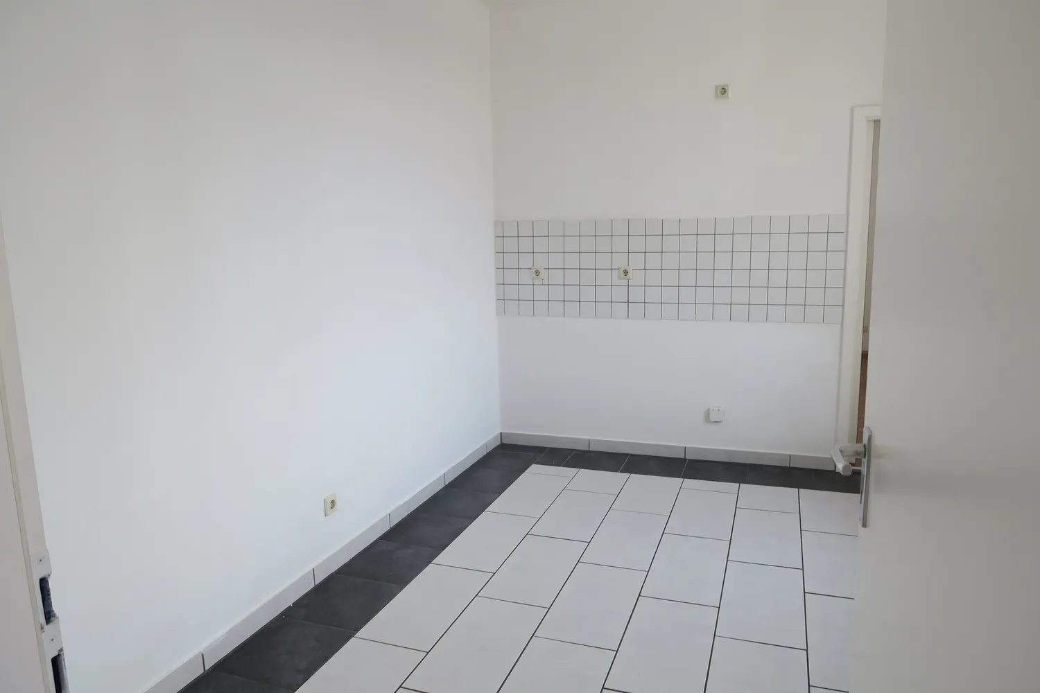 4 Zimmer Wohnung mit 96 m² in Lutherstadt Wittenberg – Bild 9