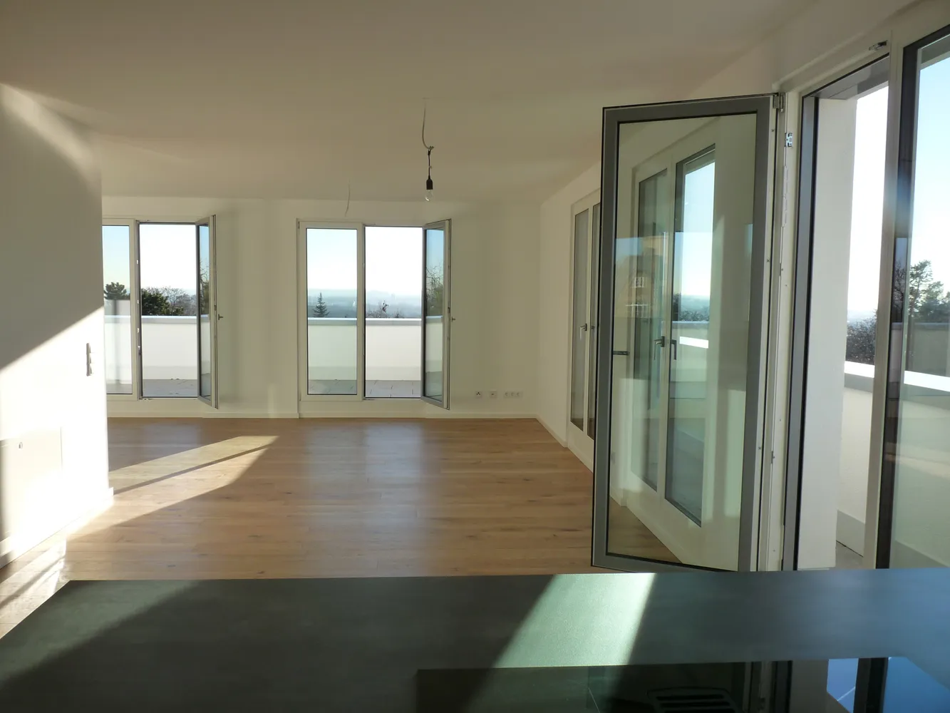 5 Zimmer Wohnung mit 175 m² in Wiesbaden – Bild 3