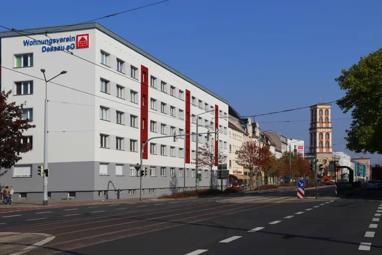 3 Zimmer Wohnung mit 102 m² in Dessau-Roßlau – Bild 1