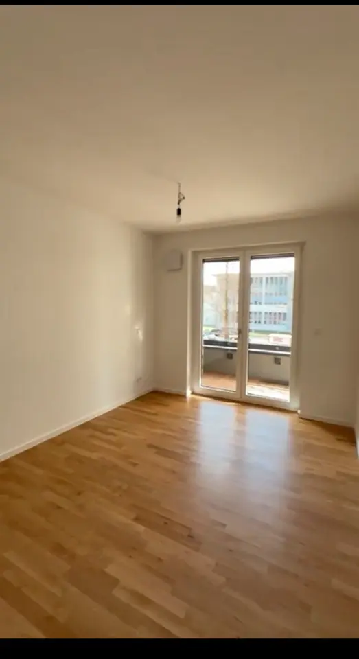 3 Zimmer Wohnung mit 77 m² in Dresden – Bild 1