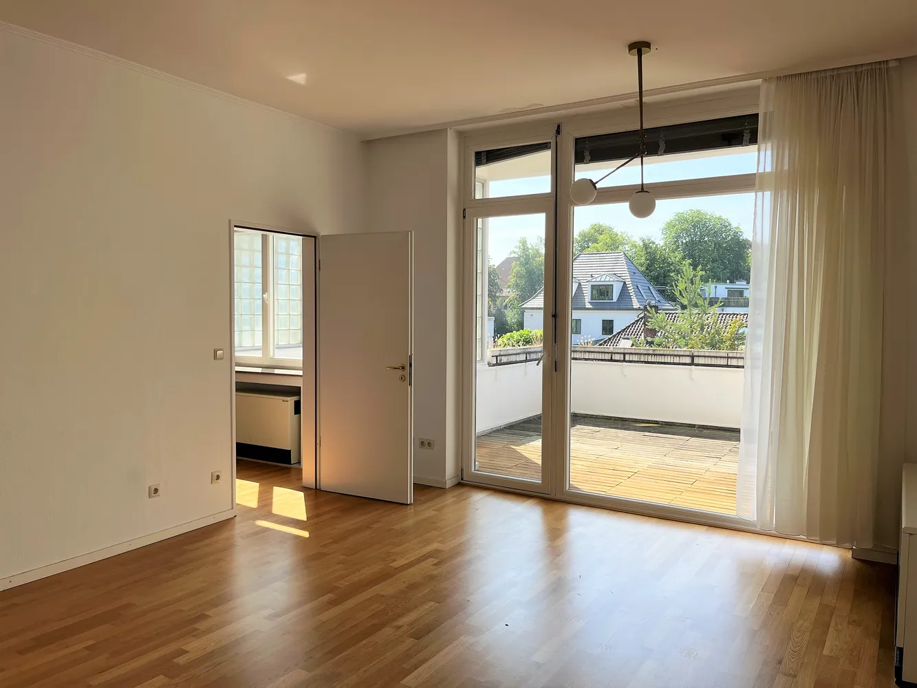 3 Zimmer Wohnung mit 83 m² in Hannover – Bild 2