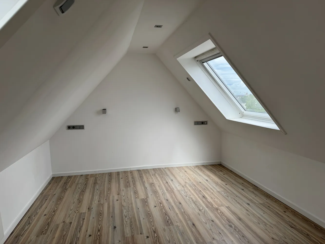 3 Zimmer Wohnung mit 120 m² in Nürnberg – Bild 9
