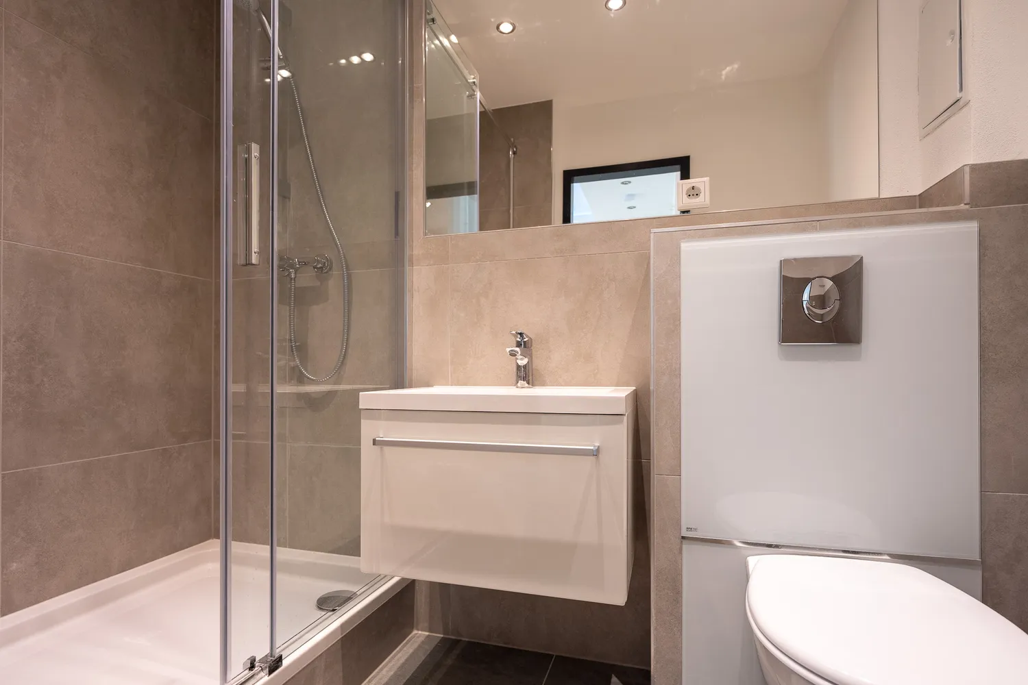 1 room apartment with 37 m² in Munich – Photo 8