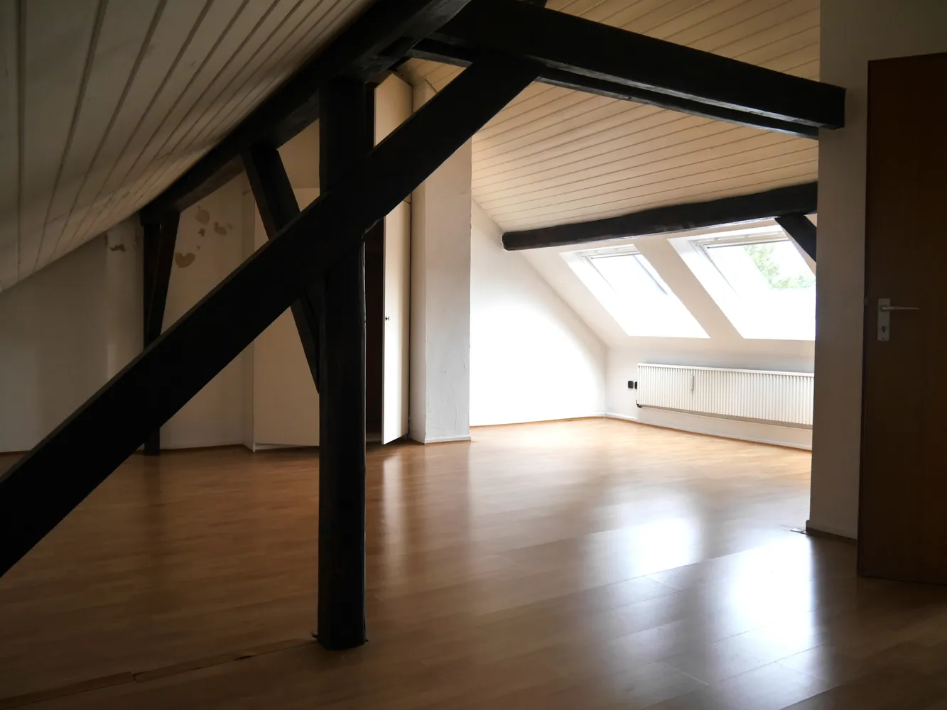 1 Zimmer Wohnung mit 50 m² in Köln – Bild 2