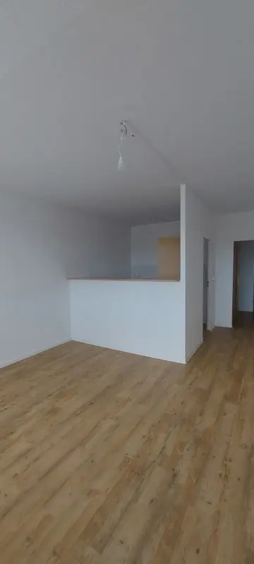 3 Zimmer Wohnung mit 80 m² in Dresden – Bild 2