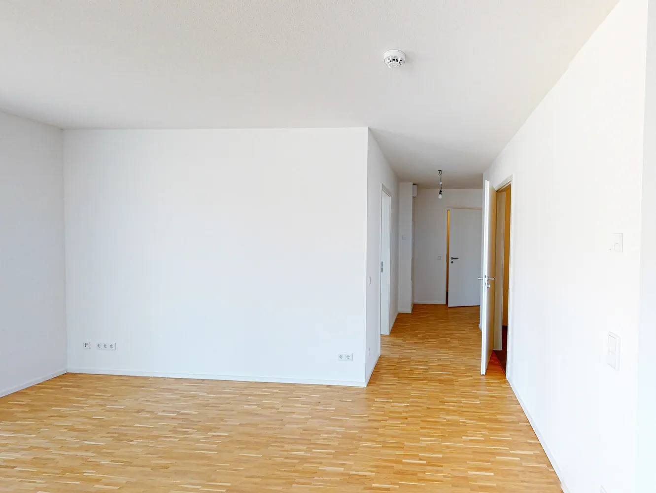 2 Zimmer Wohnung mit 70 m² in Mannheim – Bild 2
