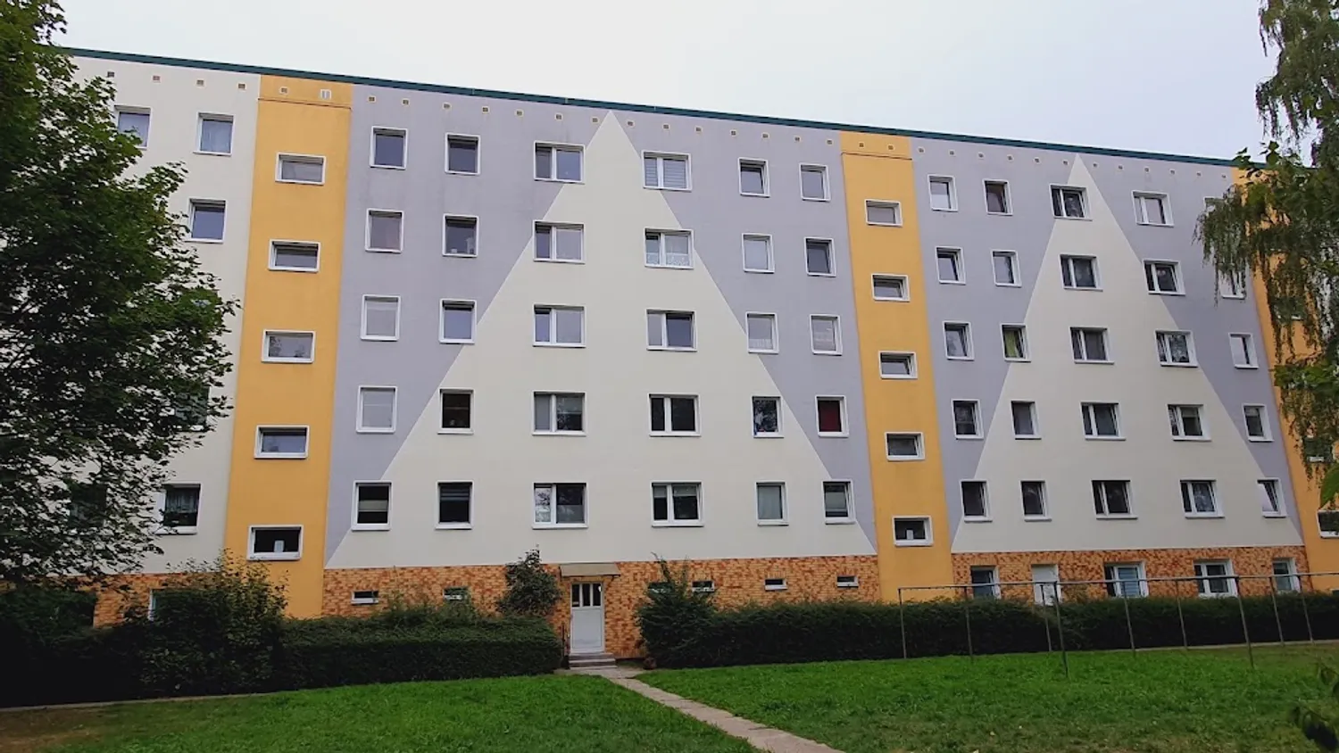 3 Zimmer Wohnung mit 57 m² in Rostock – Bild 1
