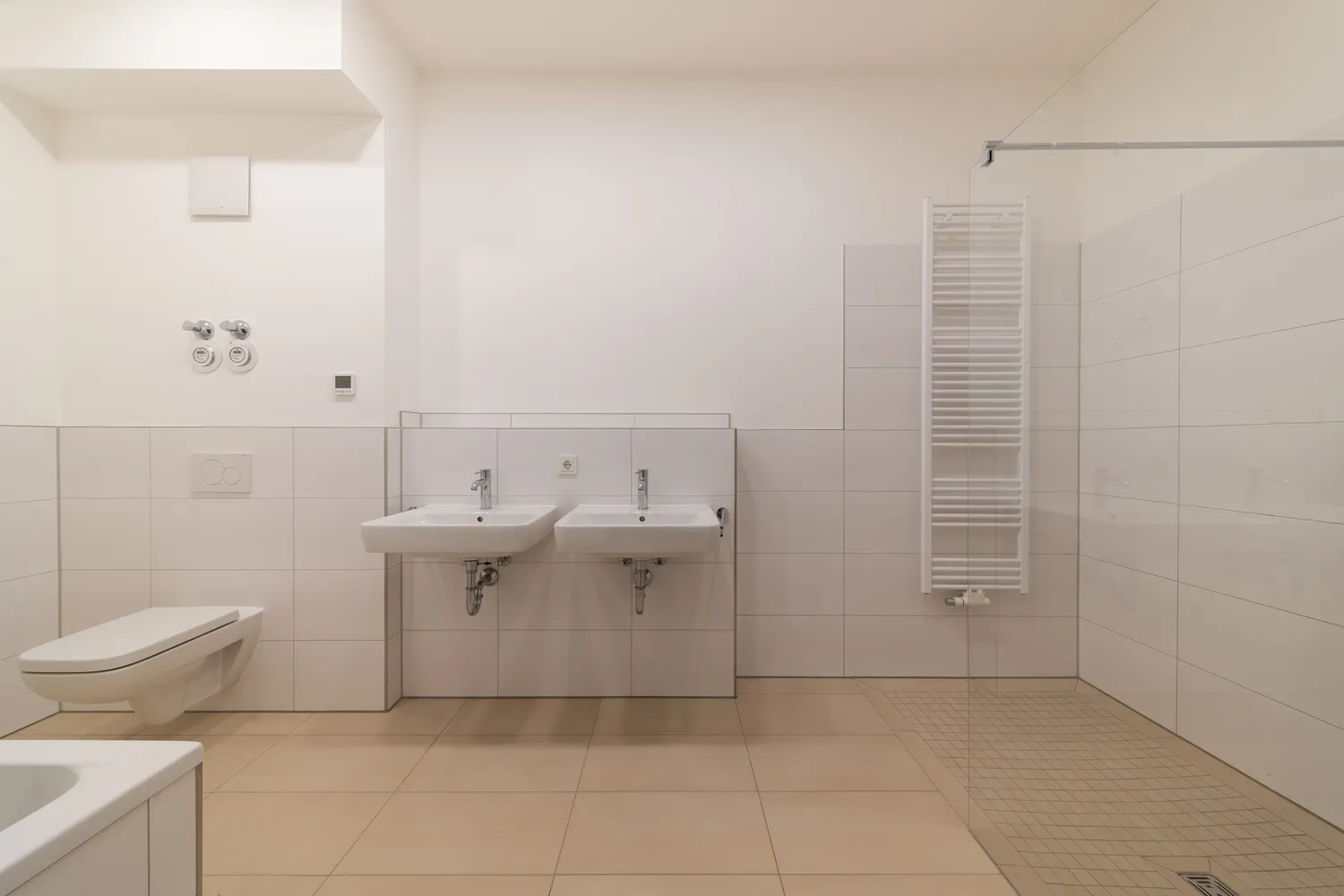 1 Zimmer Wohnung mit 90 m² in Halle (Saale) – Bild 11