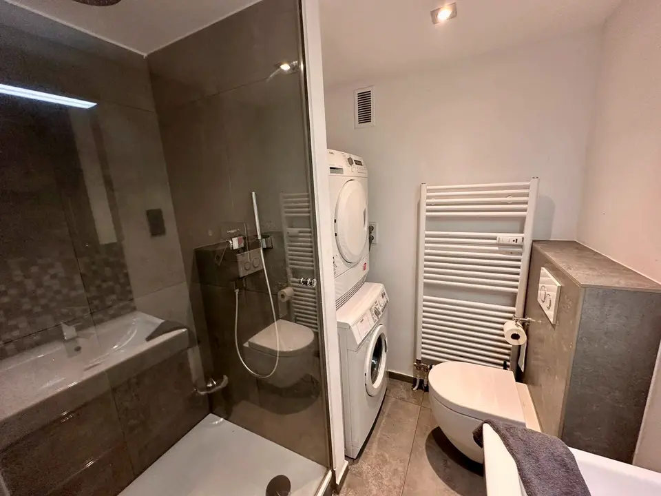 WG-Zimmer mit 35 m² in Düsseldorf – Bild 8