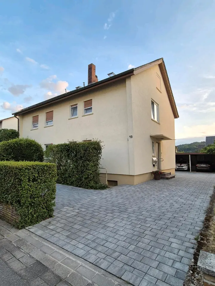 3 Zimmer Wohnung mit 110 m² in Mosbach – Bild 2