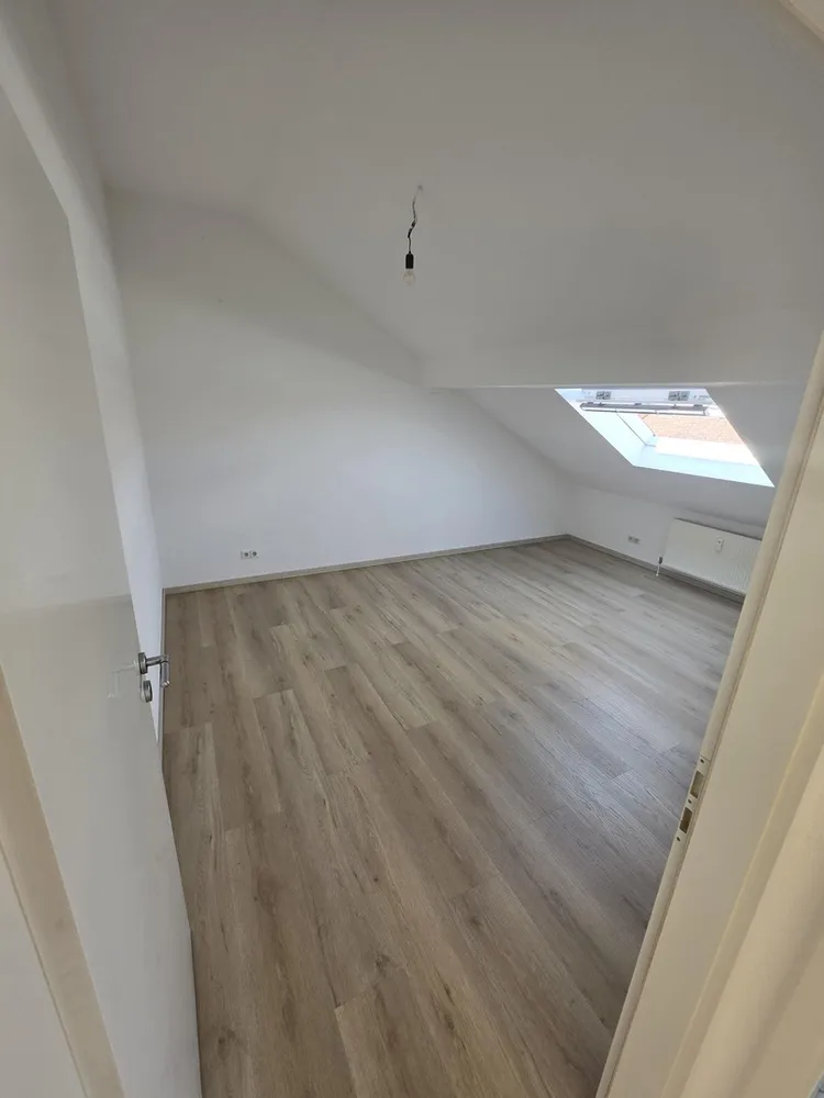 4 Zimmer Wohnung mit 113 m² in Ludwigshafen am Rhein – Bild 8