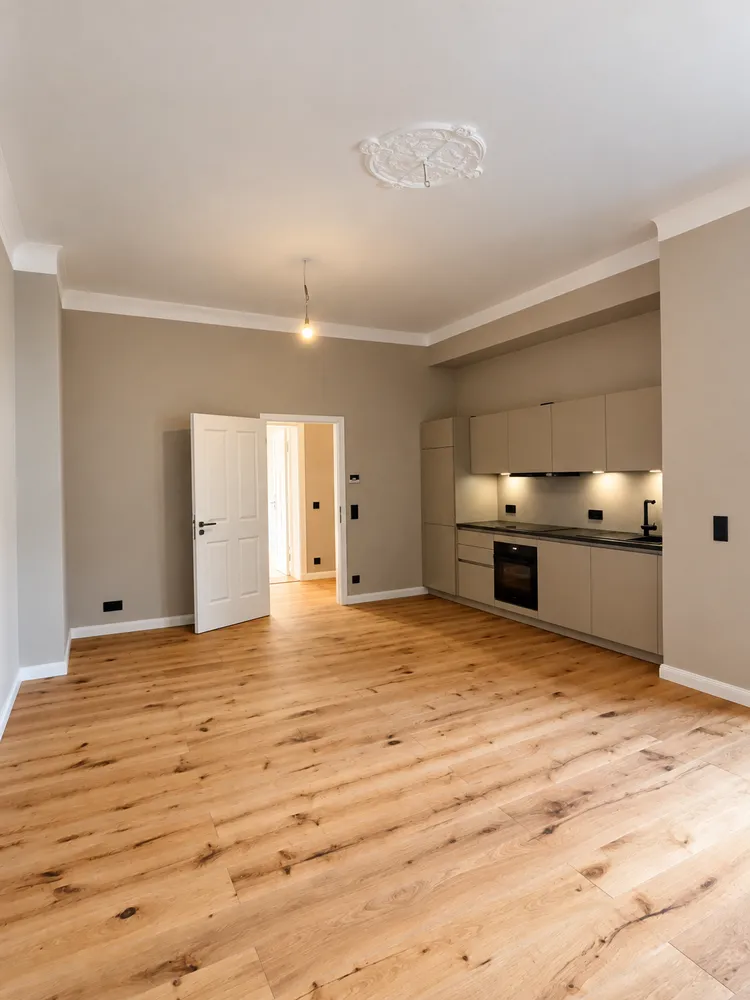 2 room apartment with 73 m² in Berlin – Photo 3