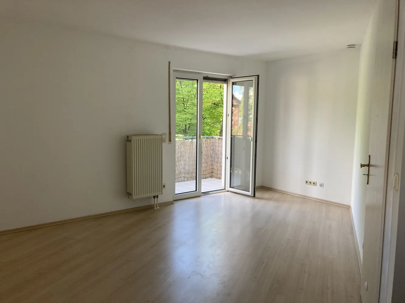 1 Zimmer Wohnung mit 28 m² in Regensburg – Bild 1