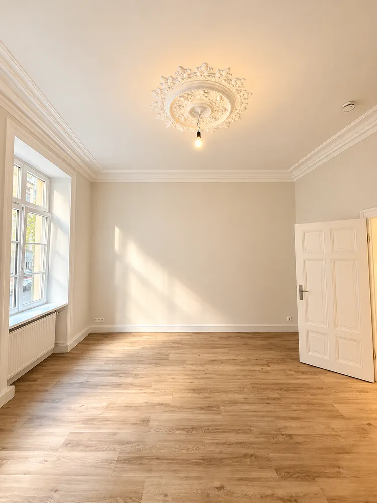 5 Zimmer Wohnung mit 120 m² in Wiesbaden – Bild 2