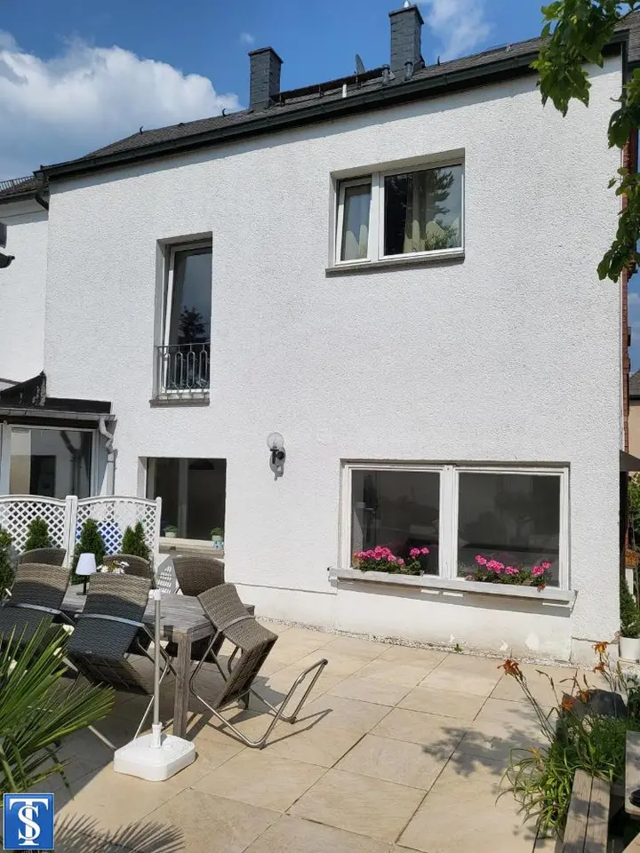 2 Zimmer Wohnung mit 74 m² in Plauen – Bild 5
