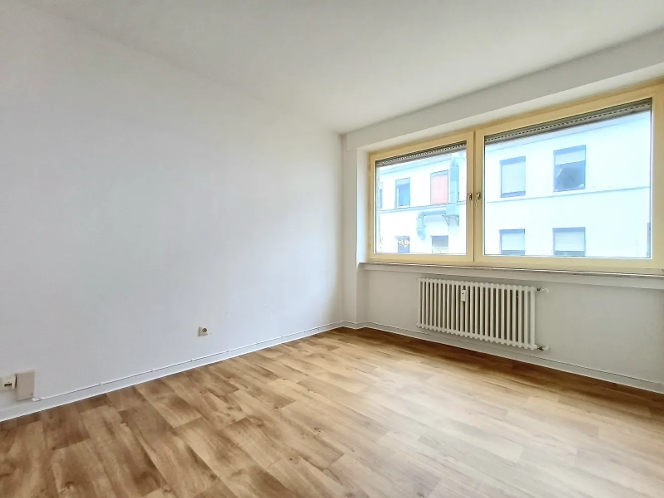 7 Zimmer Wohnung mit 143 m² in Minden – Bild 3