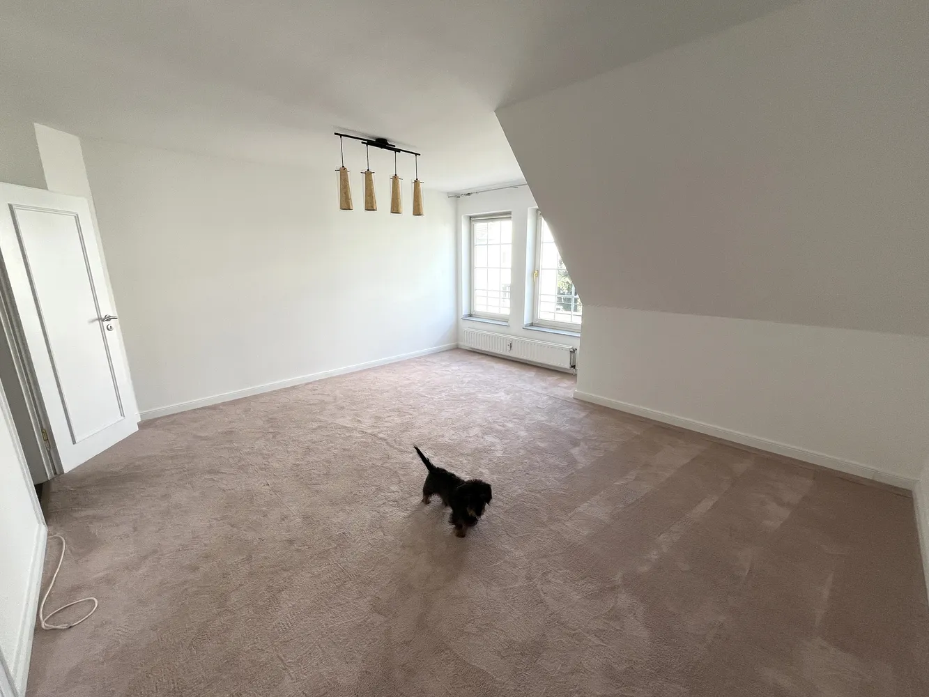 6 Zimmer Wohnung mit 201 m² in Düsseldorf – Bild 8