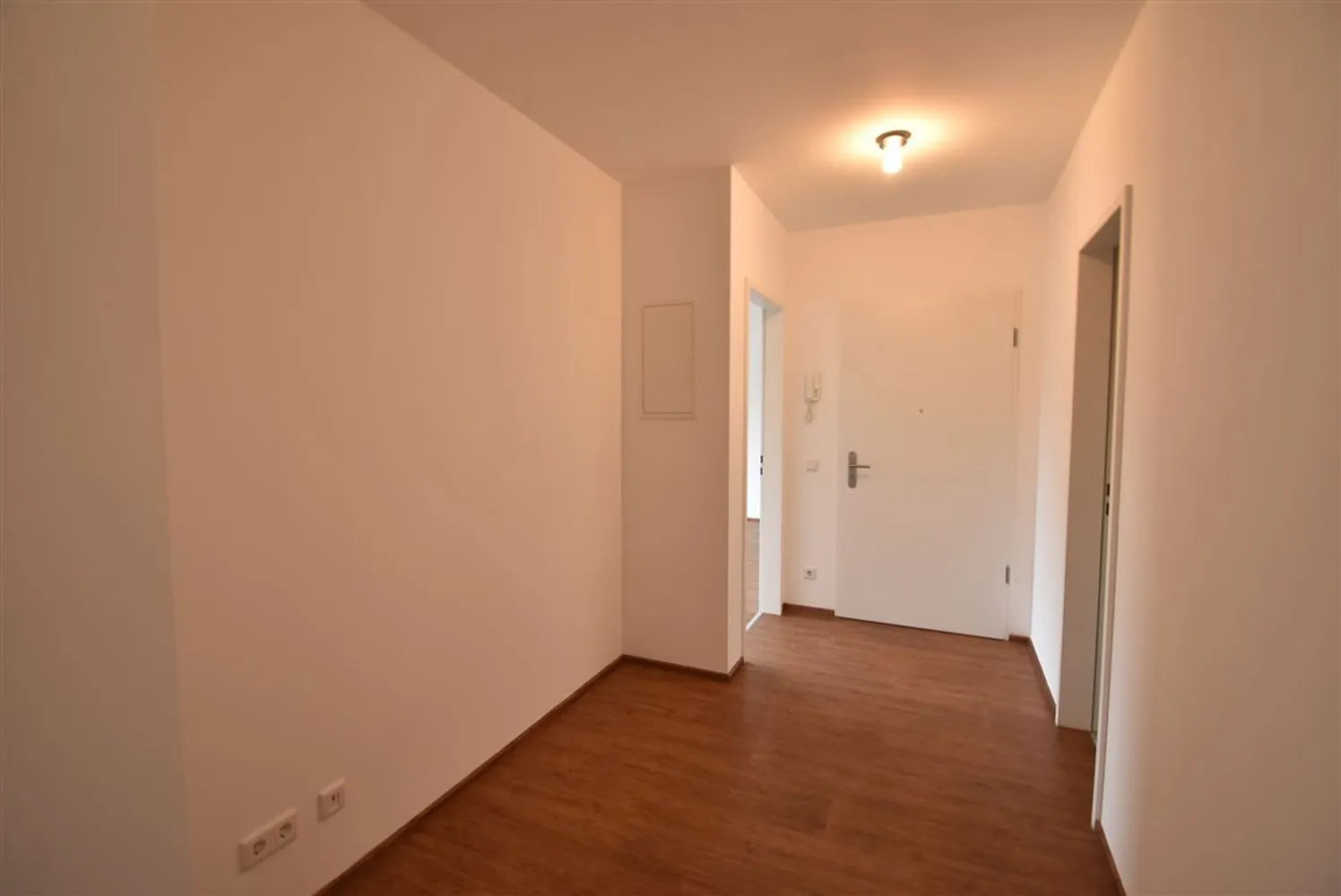 3 Zimmer Wohnung mit 105 m² in Düsseldorf – Bild 3