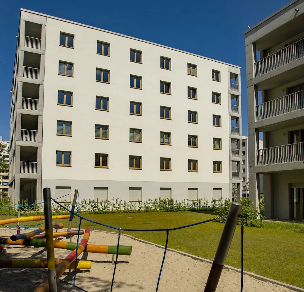 3 Zimmer Wohnung mit 80 m² in Berlin – Bild 1