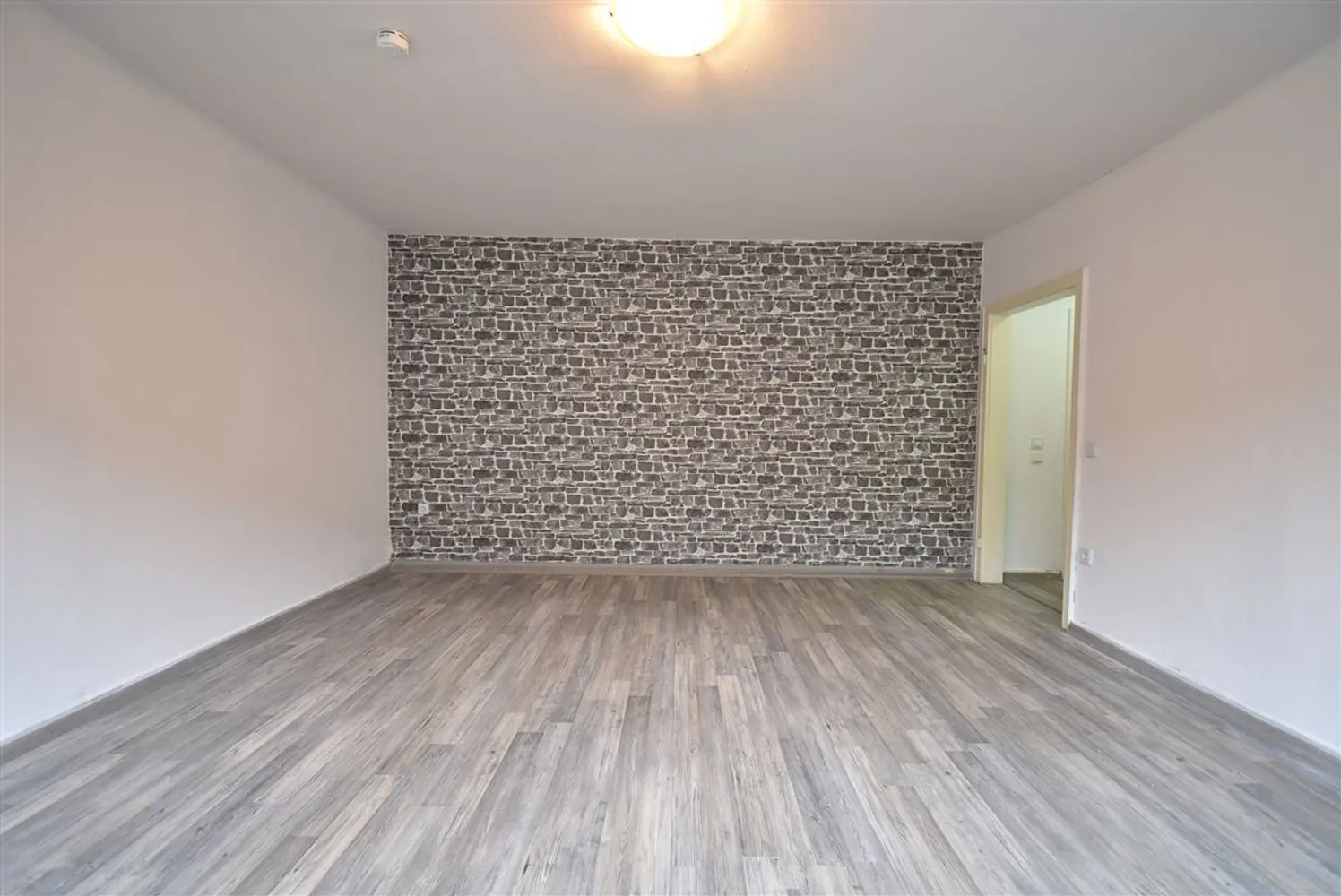 1 Zimmer Wohnung mit 31 m² in Duisburg – Bild 2