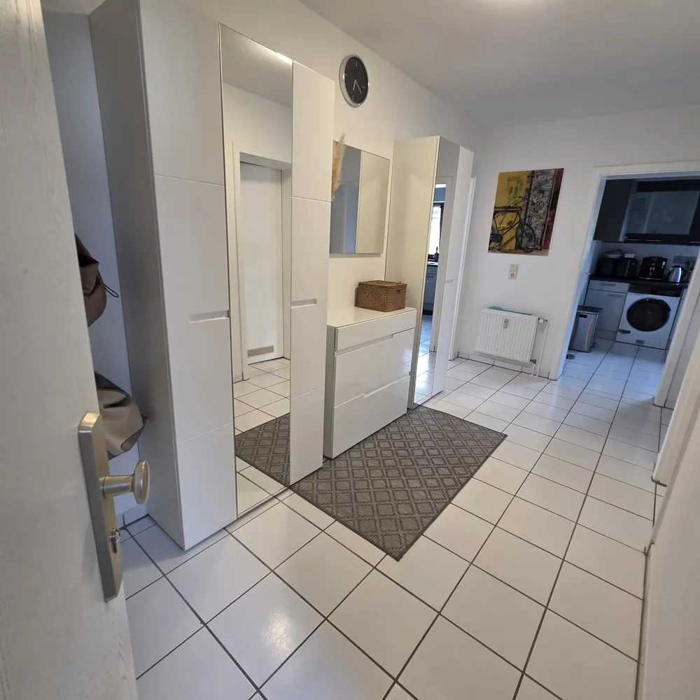 2 Zimmer Wohnung mit 81 m² in Köln – Bild 4