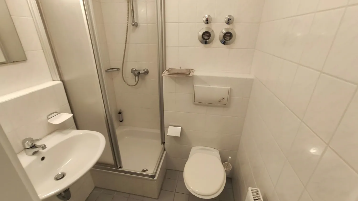 1 room apartment with 19 m² in Regensburg – Photo 4