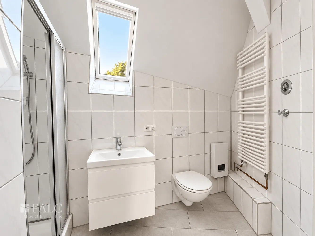 4 room apartment with 80 m² in Königs Wusterhausen – Photo 2