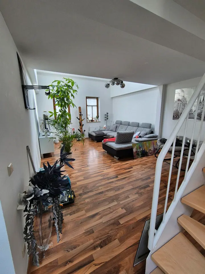 2 room apartment with 93 m² in Chemnitz – Photo 2