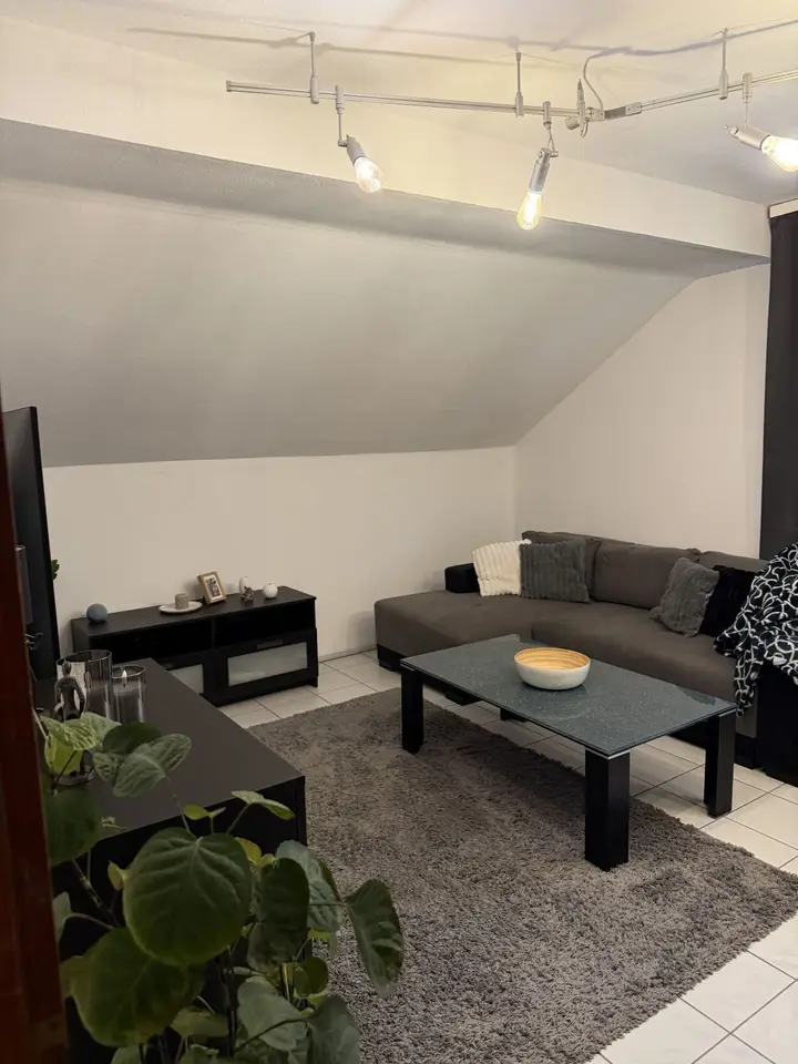 4 Zimmer Wohnung mit 68 m² in Bruchsal – Bild 1