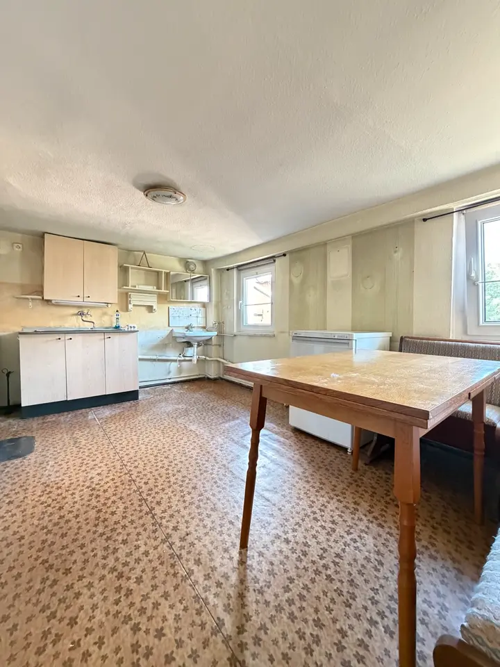 7 Zimmer Haus mit 120 m² in Altenburg – Bild 3