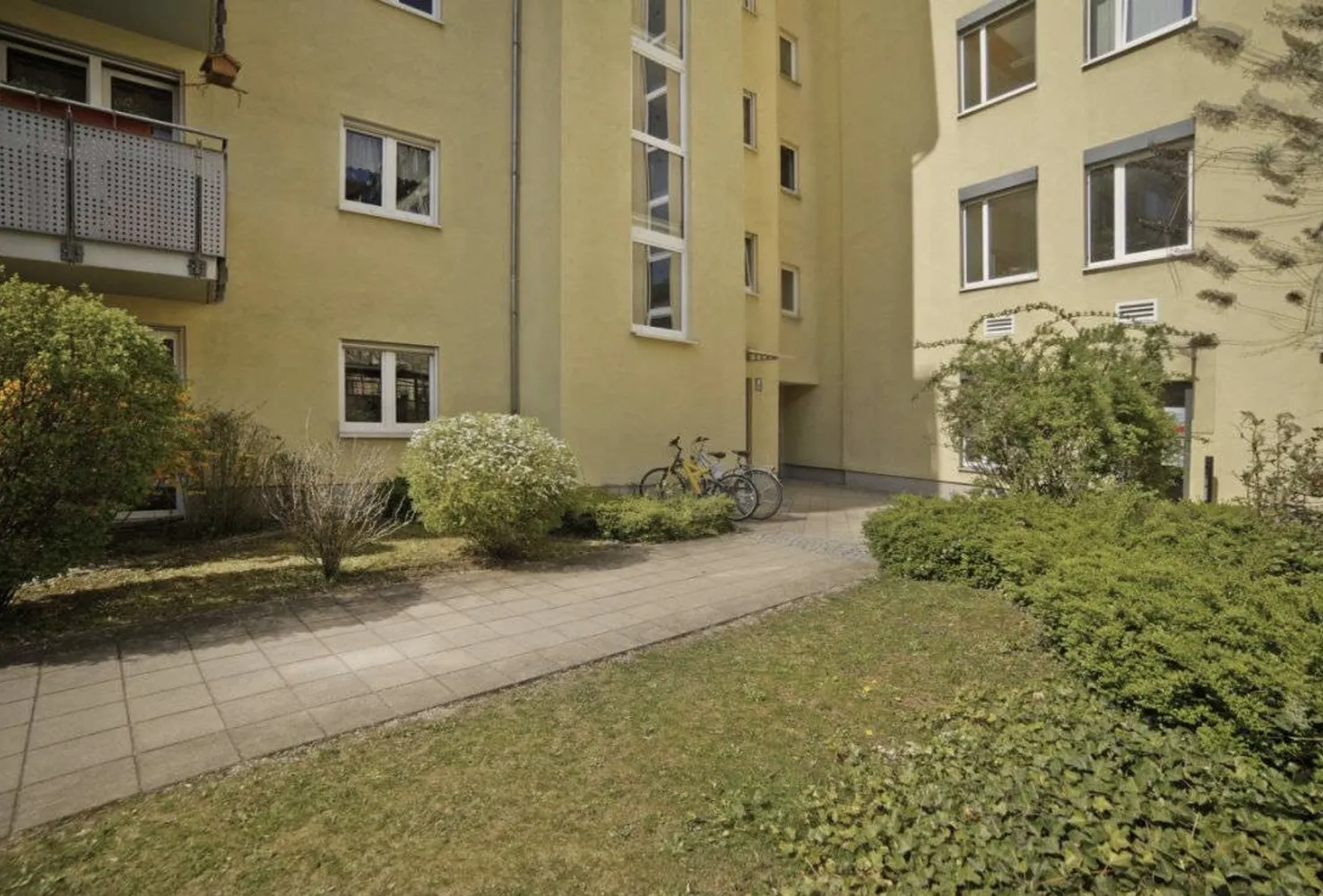 2 Zimmer Wohnung mit 66 m² in München – Bild 9