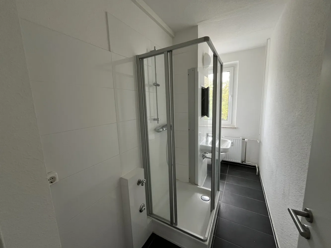 2 Zimmer Wohnung mit 51 m² in Halle (Saale) – Bild 4
