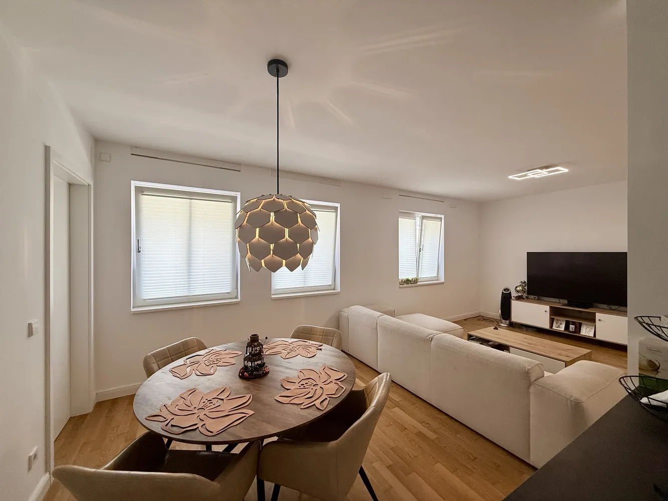 2 Zimmer Wohnung mit 71 m² in Düsseldorf – Bild 4