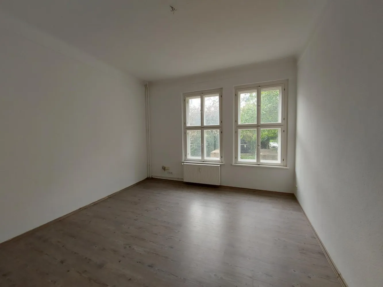 4 Zimmer Wohnung mit 107 m² in Magdeburg – Bild 1
