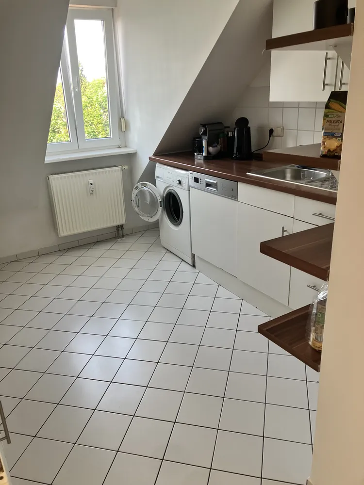 2 Zimmer Wohnung mit 56 m² in München – Bild 3