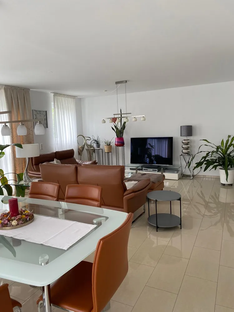 3 Zimmer Wohnung mit 110 m² in Hürth – Bild 1