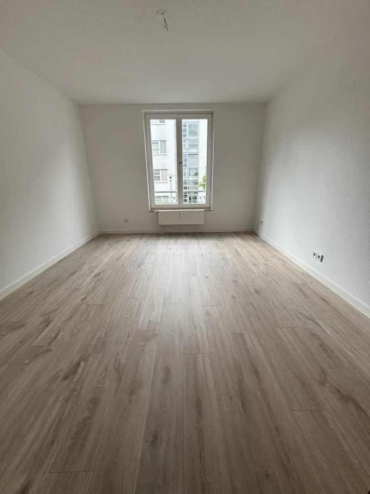 4 Zimmer Wohnung mit 103 m² in Berlin – Bild 3
