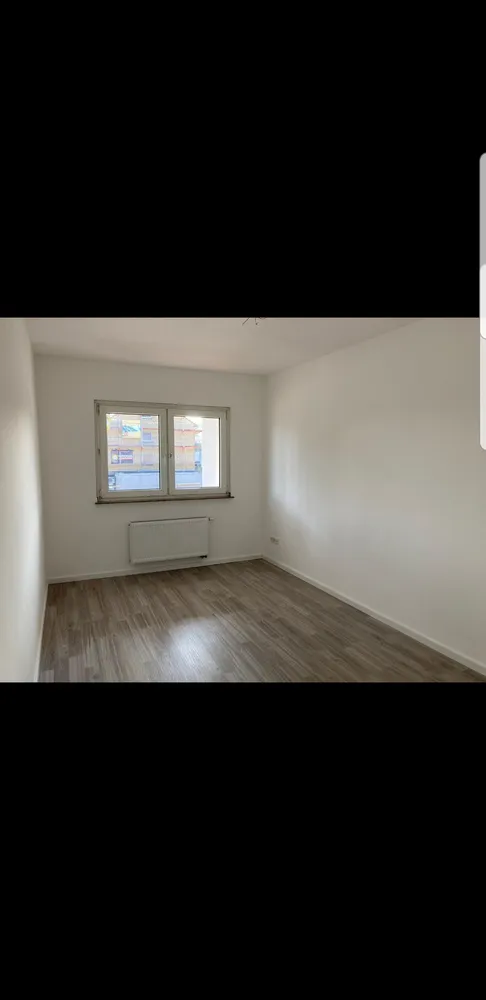 2 Zimmer Wohnung mit 56 m² in Krefeld – Bild 2