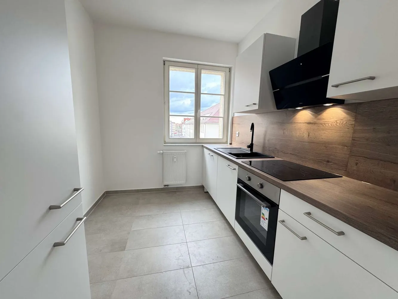 4 Zimmer Wohnung mit 82 m² in Dresden – Bild 2